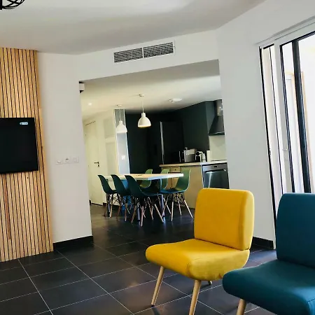 Apartment Appt Moderne Vieil 3 Piec Antibes